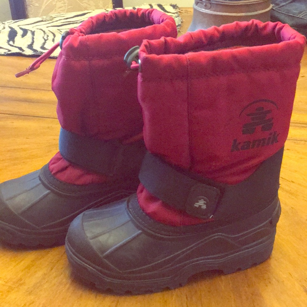 Boys/girls KAMIK snow/winter boots. Size 11